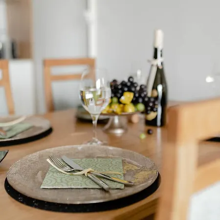 Deo Plaza - Apartamenty Old Town By Rent Like Home Gdańsk Zewnętrze zdjęcie