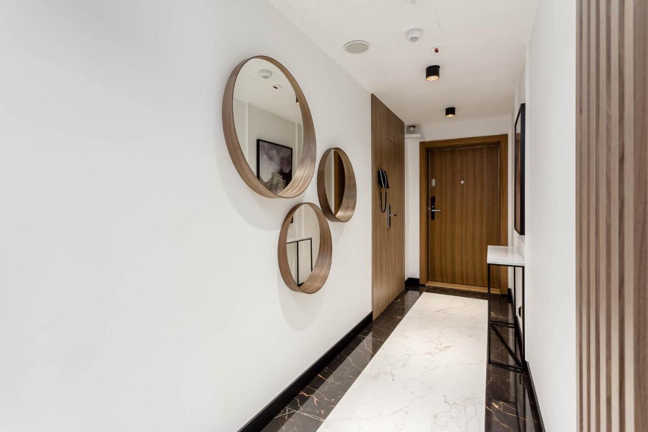 Deo Plaza - Old Town By Rent Like Apartament