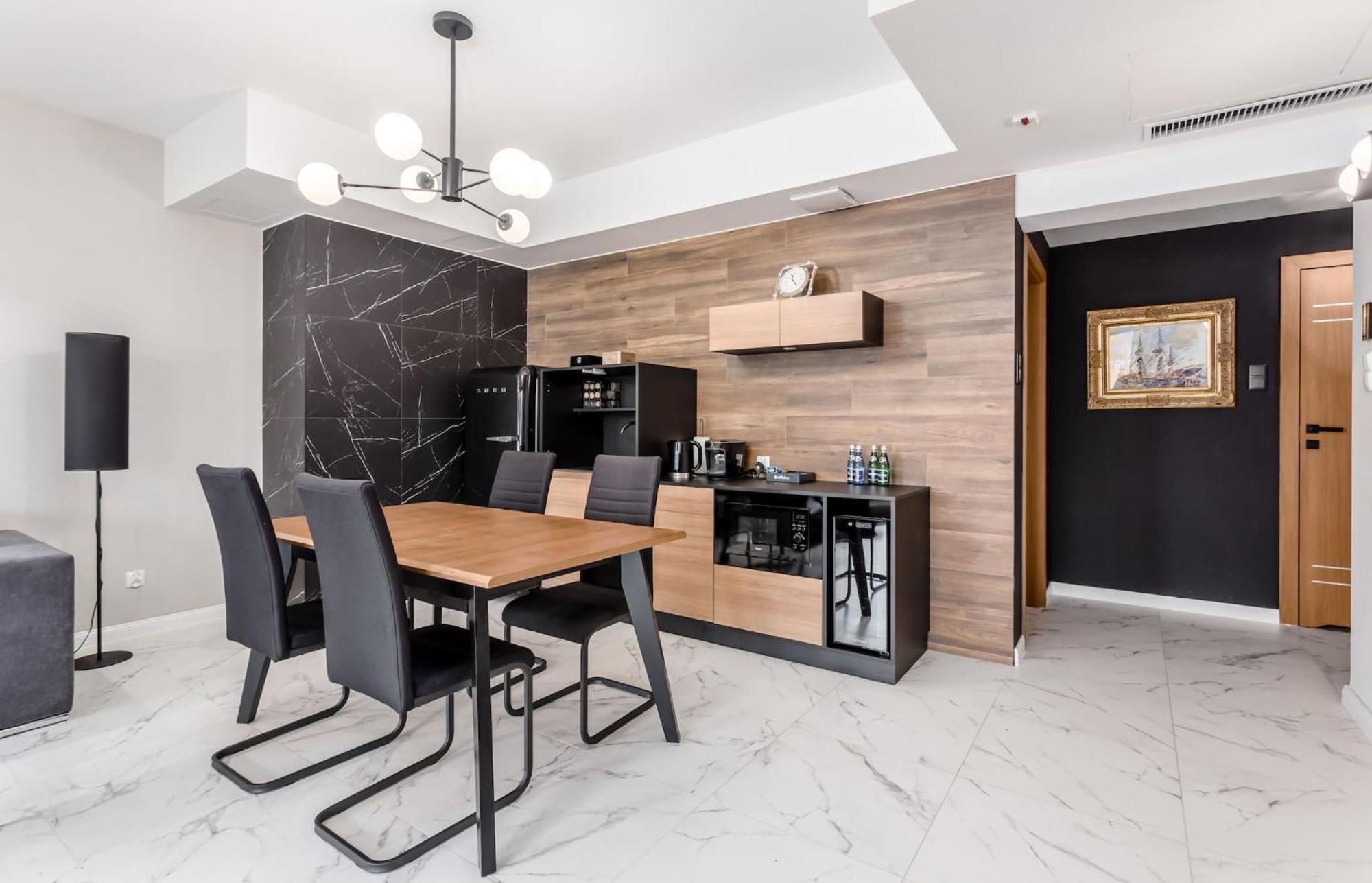 Deo Plaza - Old Town By Rent Like Apartament *
